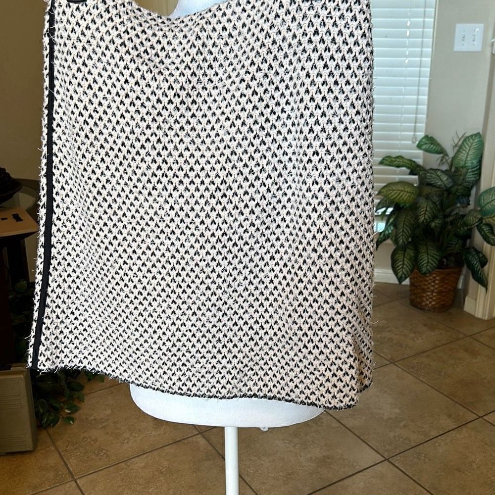 Marc Cain Womens Size 12 Black White Cotton Wool Alpaca Blend Mini Skirt Nwt
